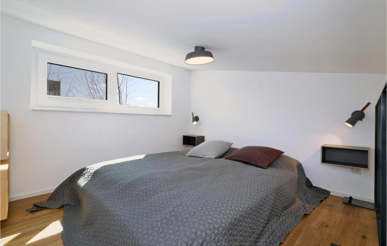 Stunning Home In Lembruch-Duemmer See With Sauna Extérieur photo